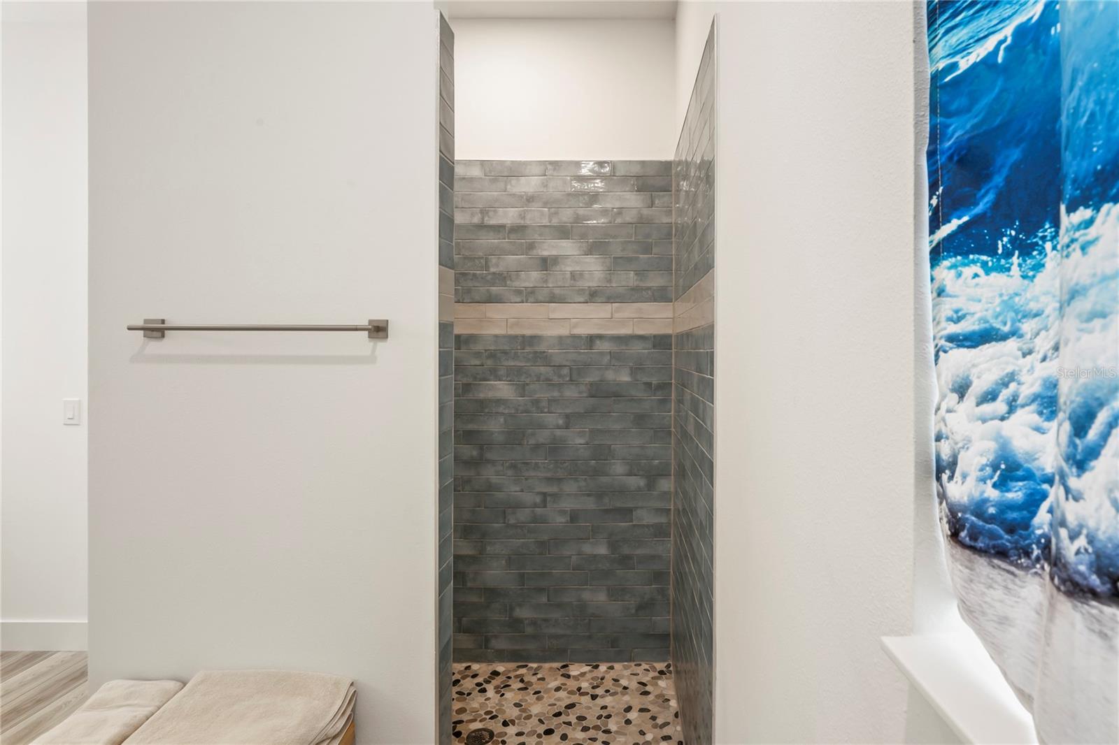 Listing photo id 17 for 11153 Wood Owl Ave