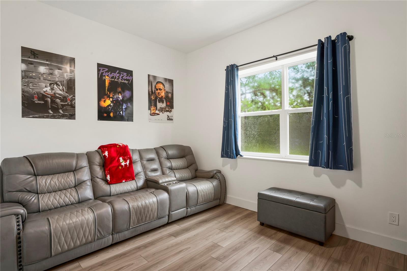 Listing photo id 23 for 11153 Wood Owl Ave