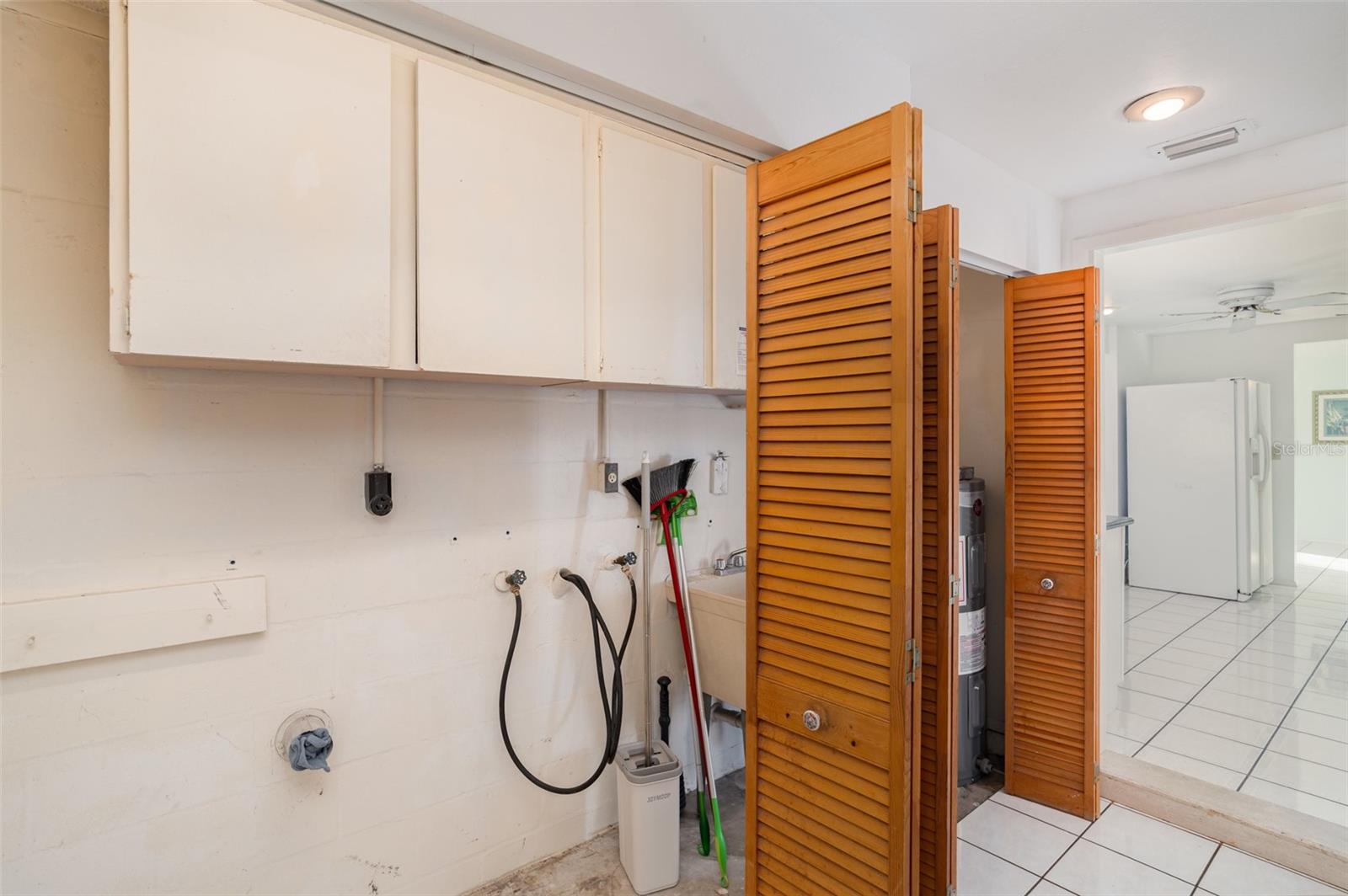 Image 16 of 17 For 3602 63rd Street W