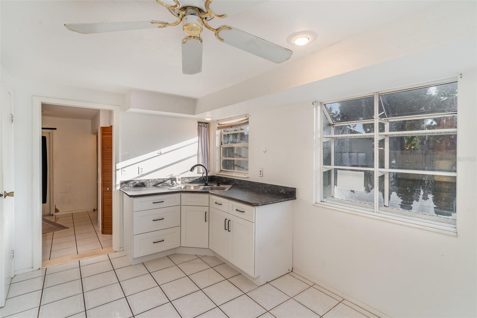 Image 5 of 17 For 3602 63rd Street W