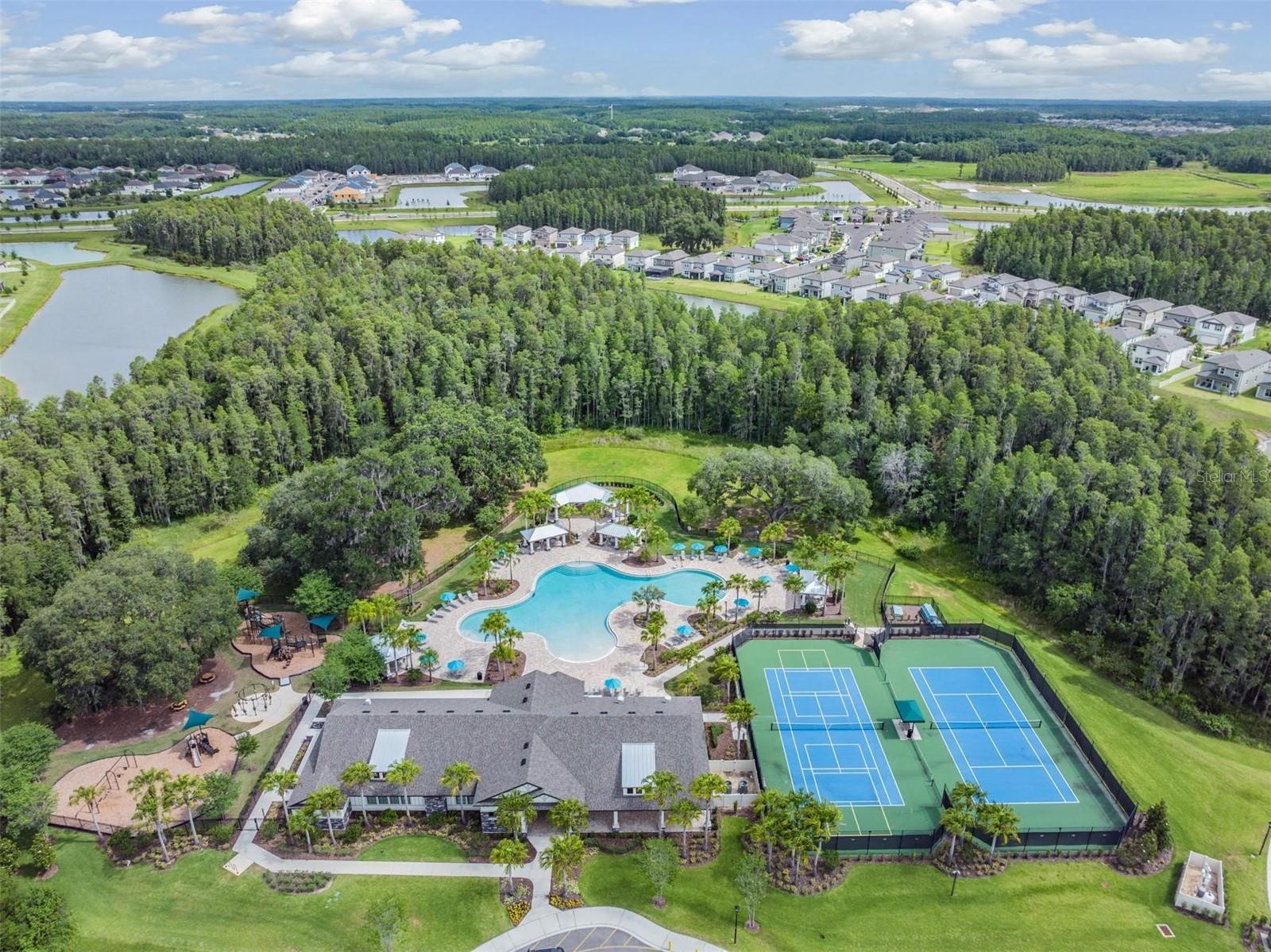 Image 44 of 55 For 19433 Redwood Point Drive