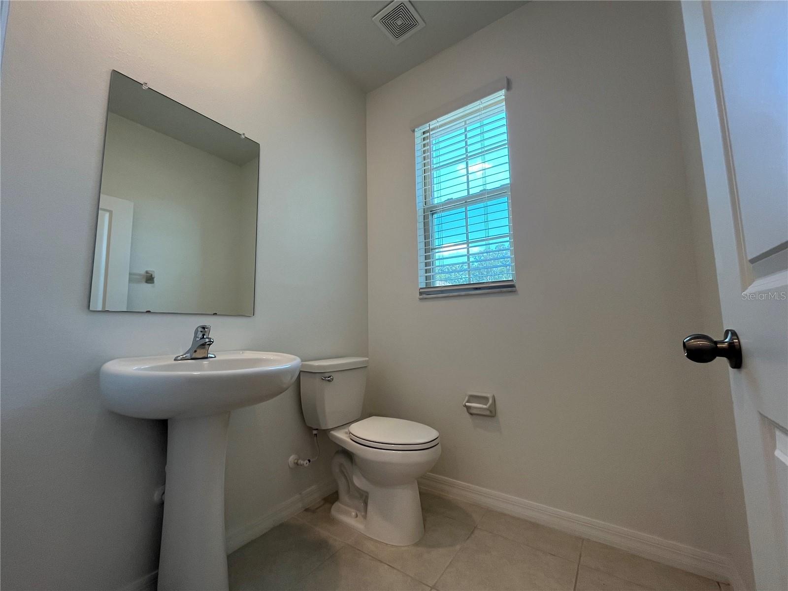 Image 11 of 26 For 30813 Veridian Way