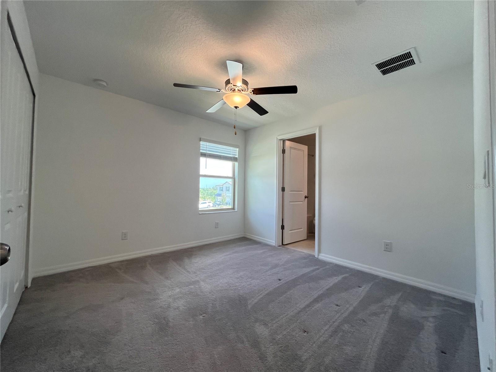 Image 21 of 26 For 30813 Veridian Way