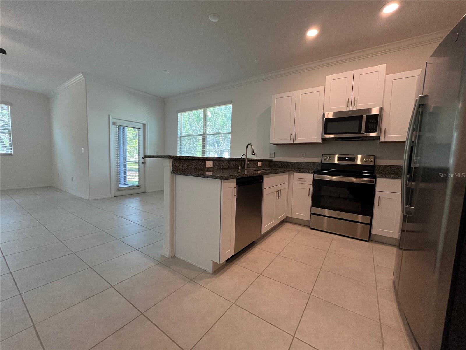 Image 3 of 26 For 30813 Veridian Way