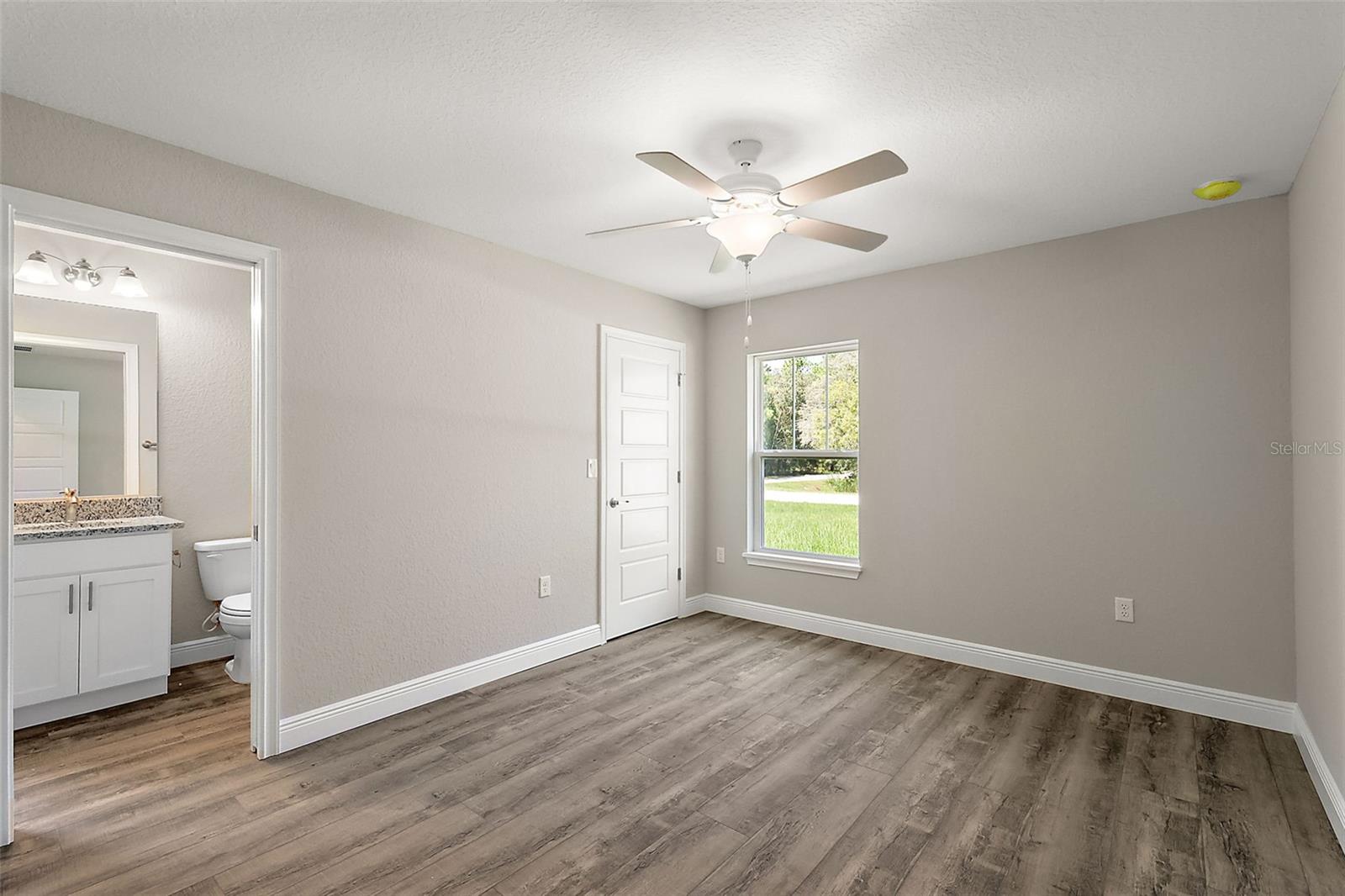 Image 15 of 25 For 13740 89th Street