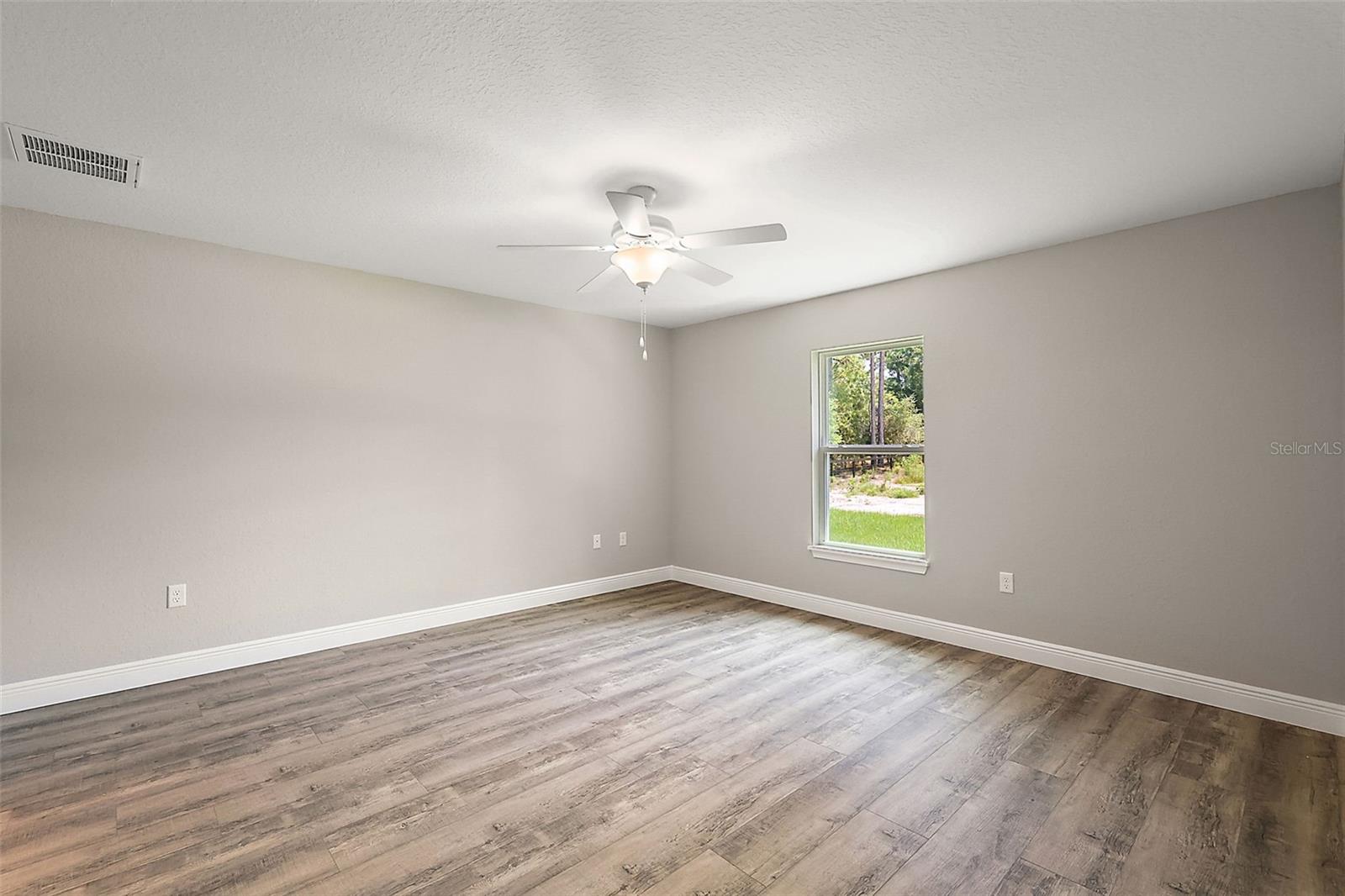 Image 25 of 25 For 13740 89th Street