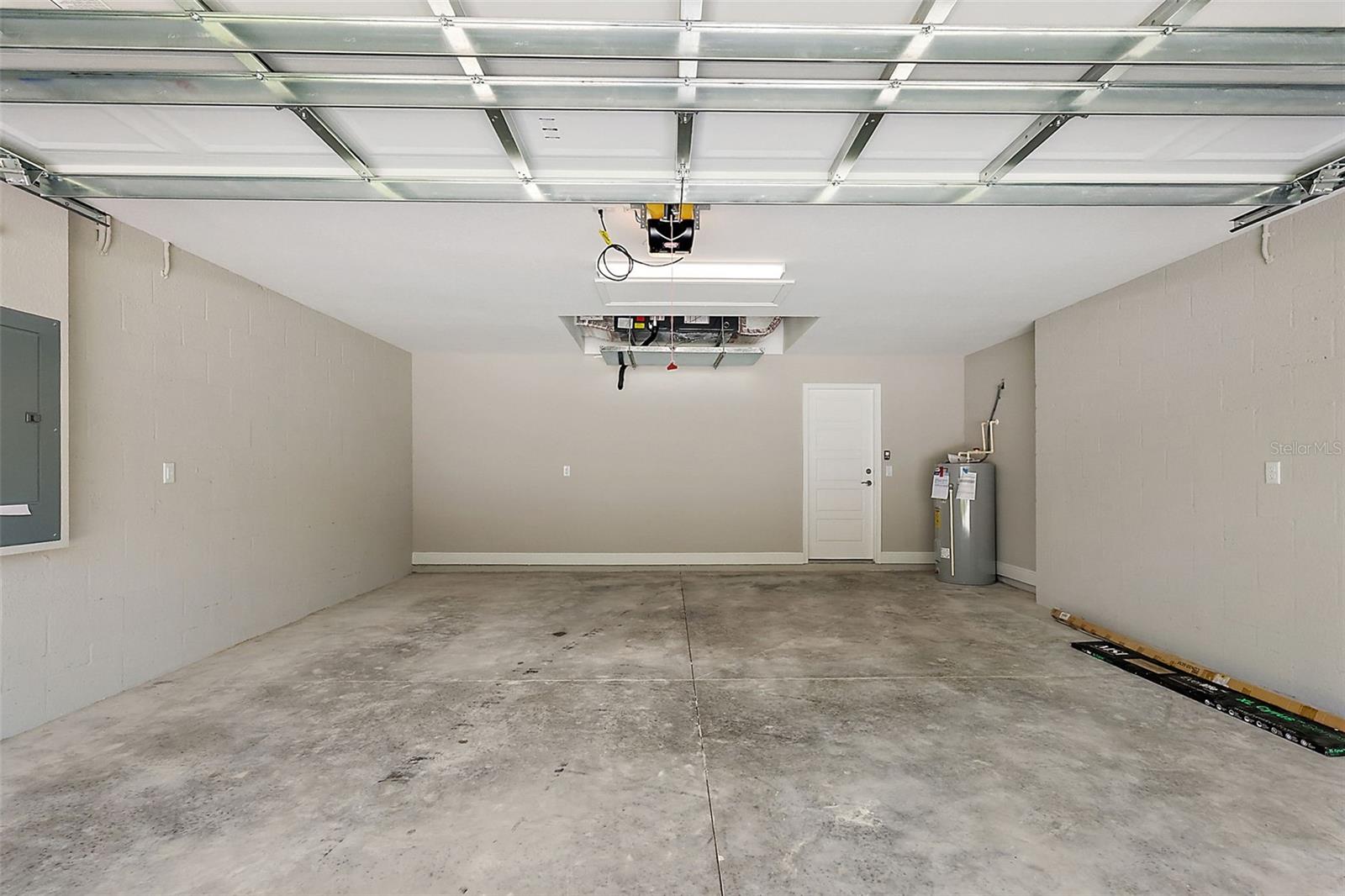 Image 7 of 25 For 13740 89th Street