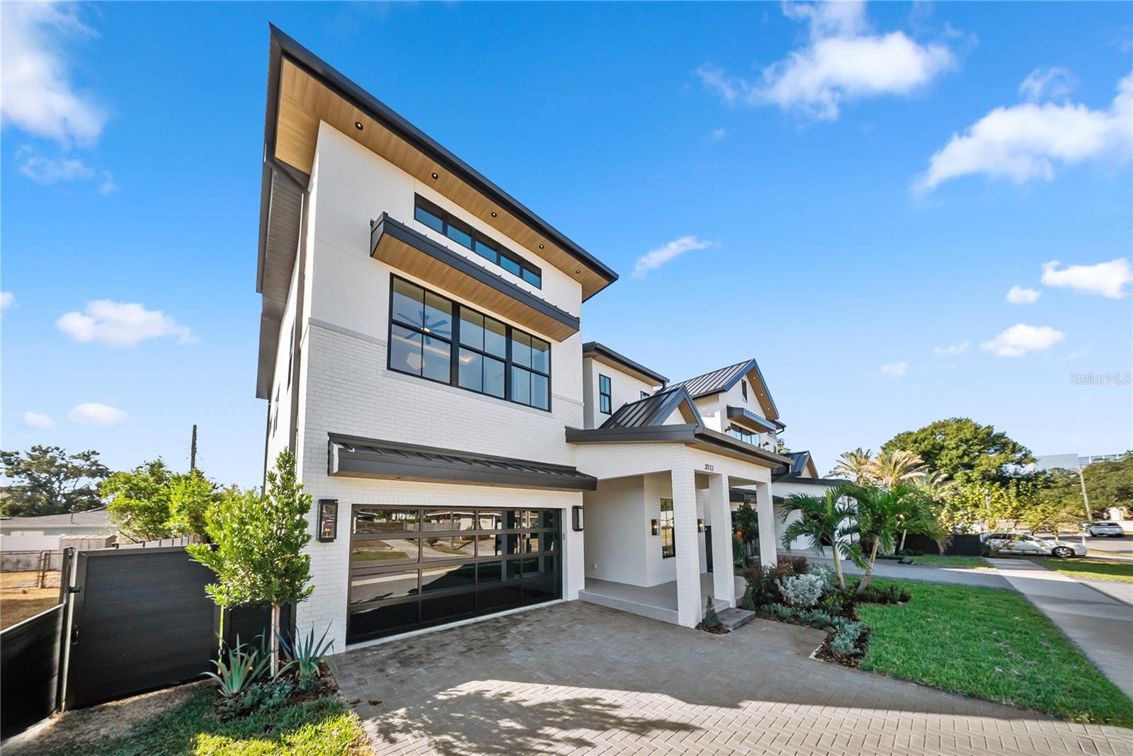 Image 69 of 77 For 3112 Grace Street