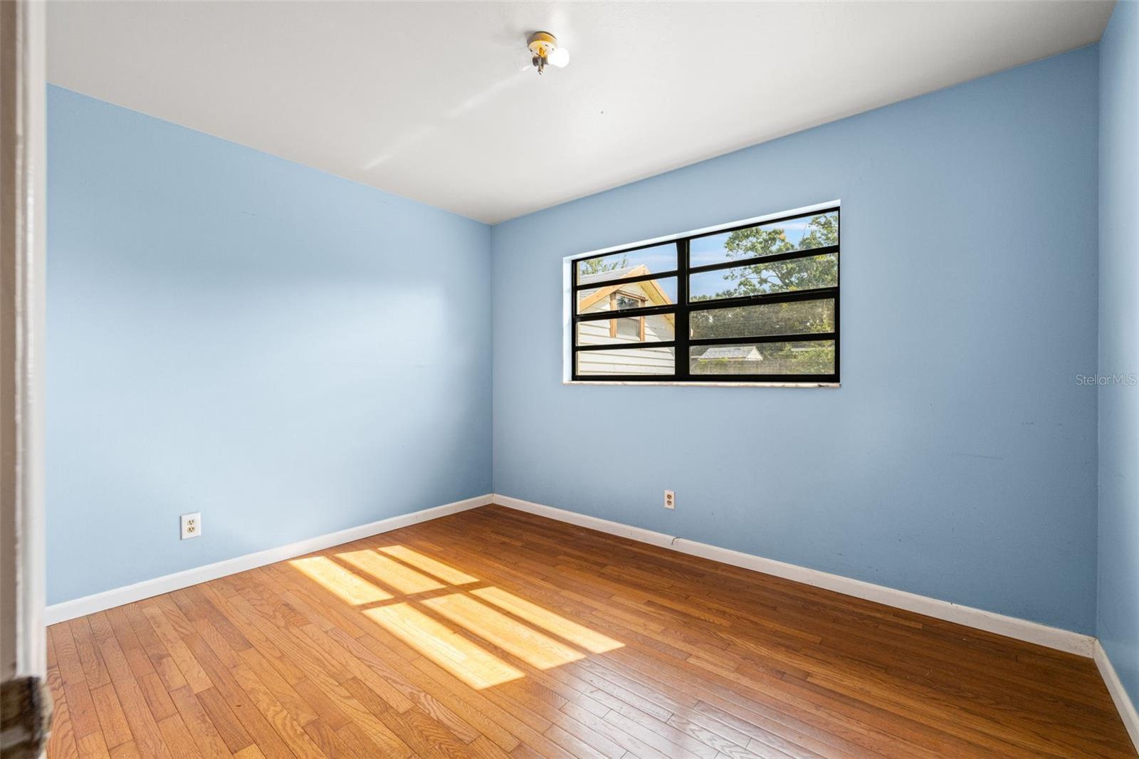 Image 22 of 30 For 6412 Cameron Avenue