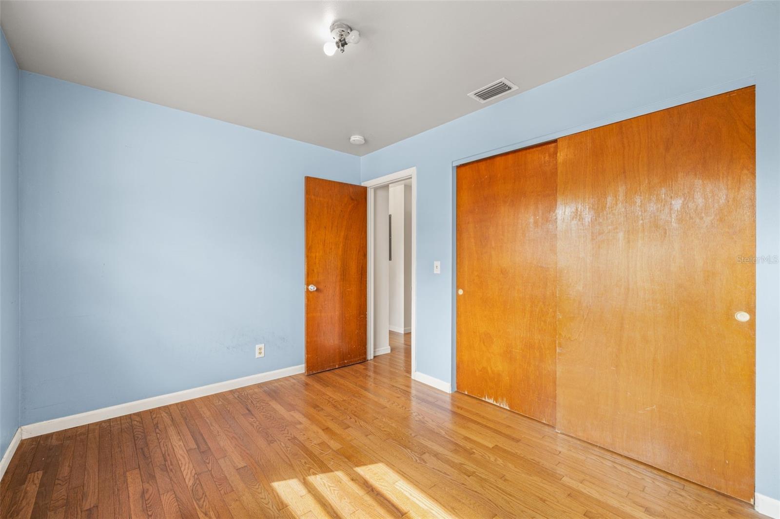 Image 23 of 30 For 6412 Cameron Avenue
