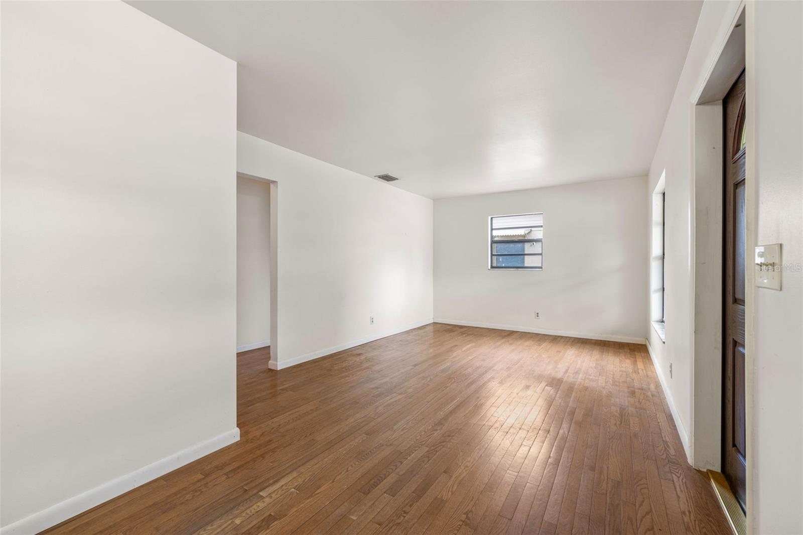 Image 6 of 30 For 6412 Cameron Avenue