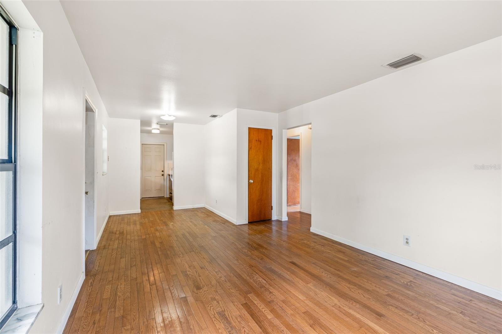 Image 8 of 30 For 6412 Cameron Avenue