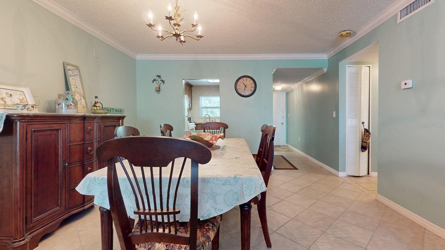 Image 16 of 74 For 1524 Lakeview Rd  306