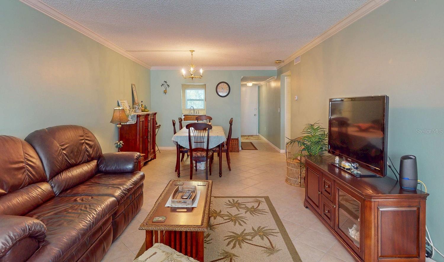 Image 23 of 74 For 1524 Lakeview Rd  306