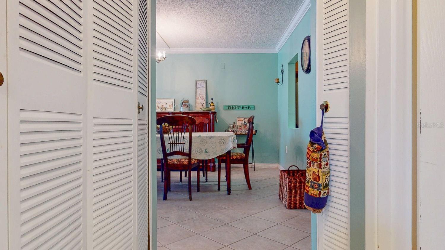 Image 29 of 74 For 1524 Lakeview Rd  306