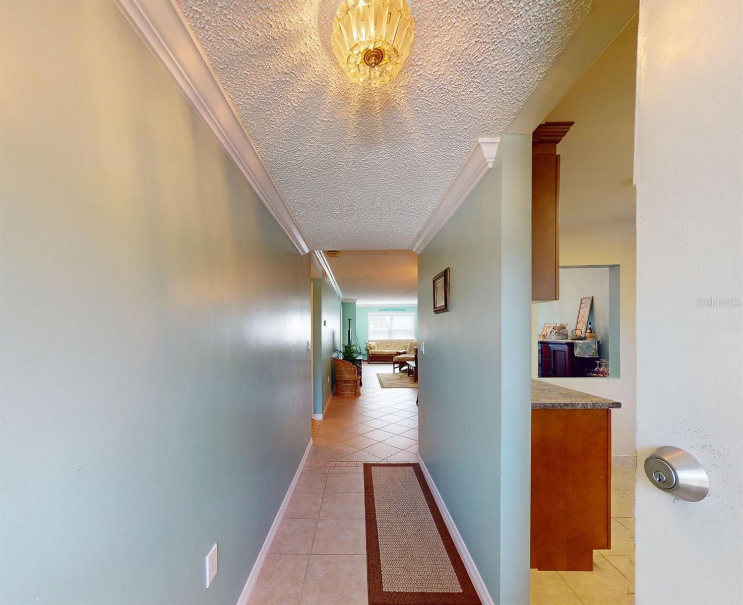 Image 5 of 74 For 1524 Lakeview Rd  306