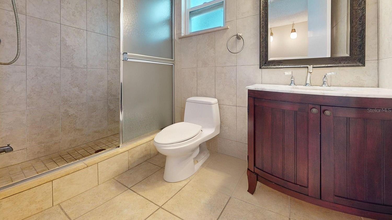 Image 57 of 74 For 1524 Lakeview Rd  306