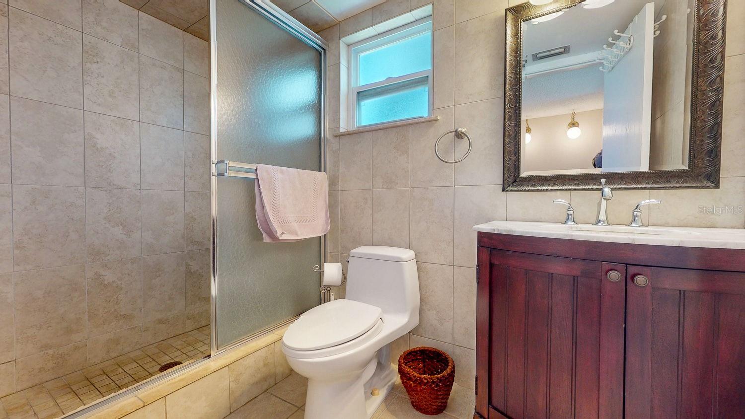Image 58 of 74 For 1524 Lakeview Rd  306