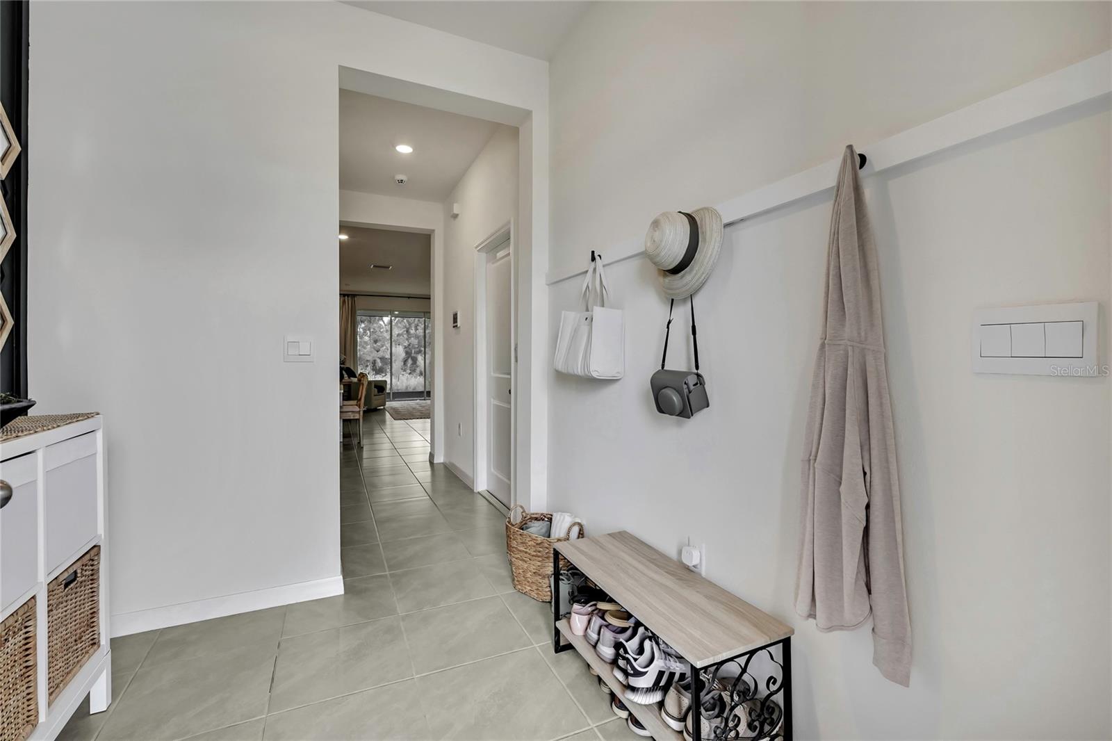 Image 6 of 67 For 16662 Maude Drive