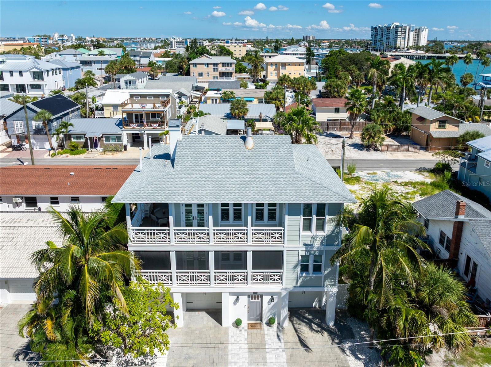 Listing photo id 81 for 114 88th Avenue
