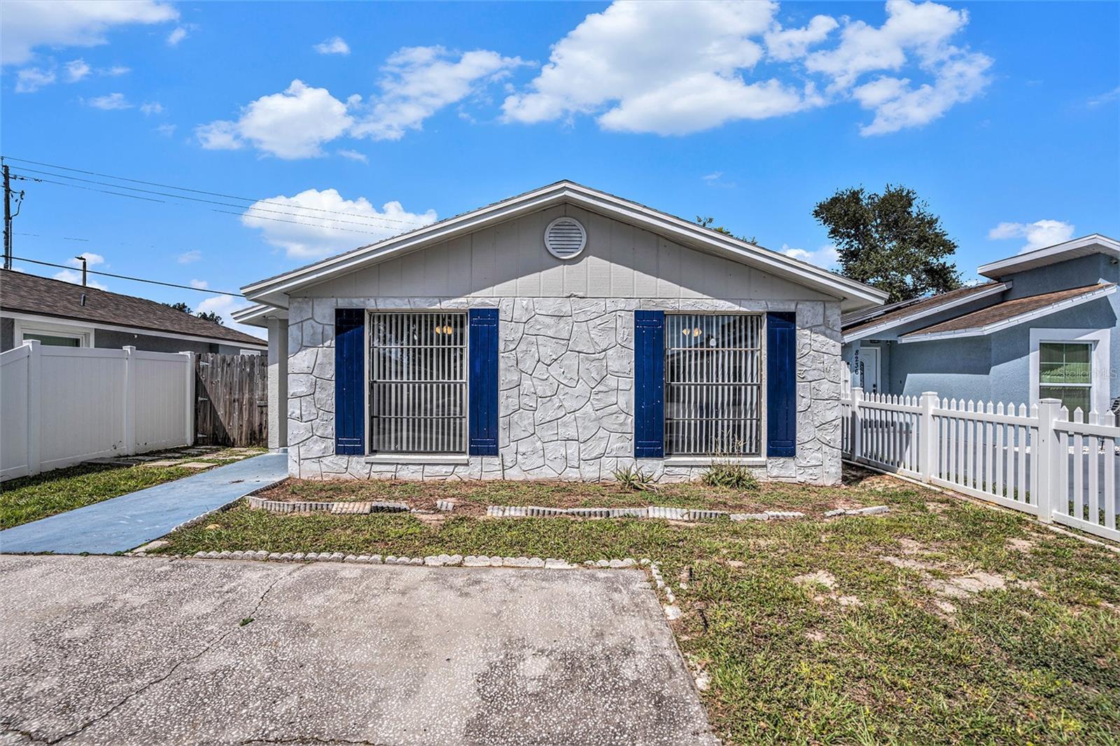 Image 2 of 26 For 8234 Ravencroft Drive