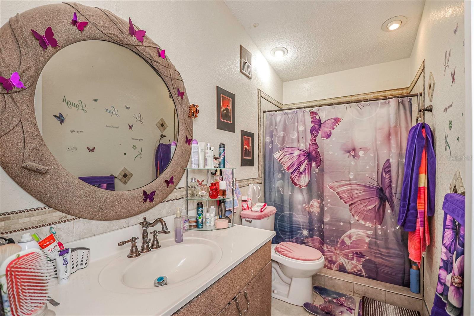 Image 21 of 44 For 10039 88th Street