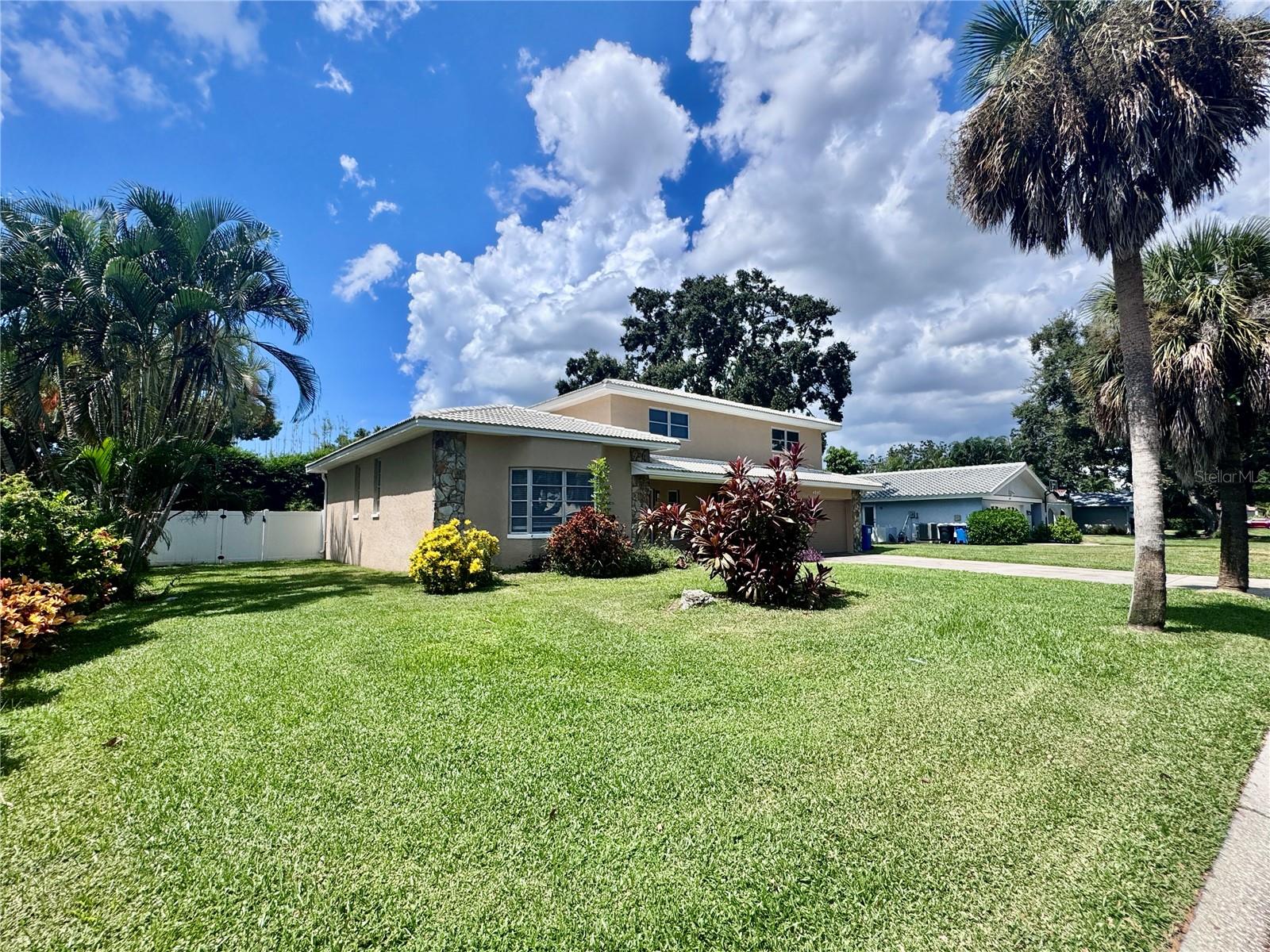 Details for 4097 40th Street S, ST PETERSBURG, FL 33711