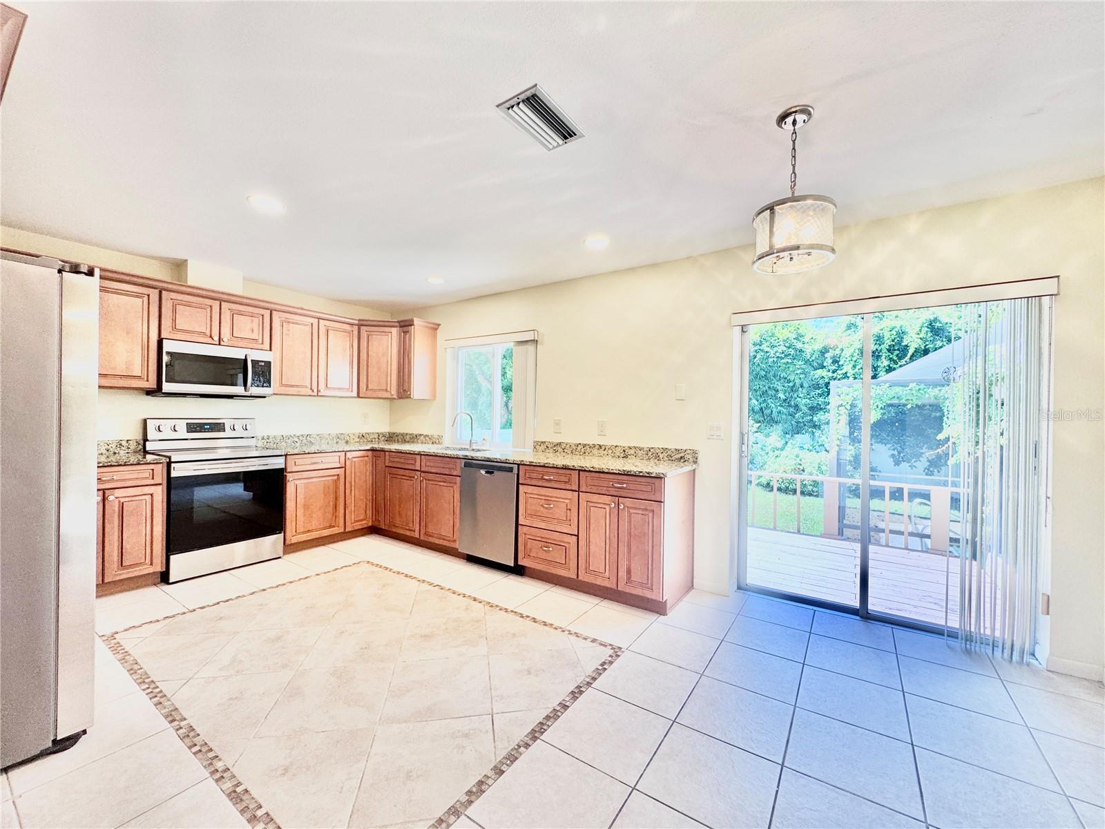 Image 9 of 32 For 4097 40th Street S