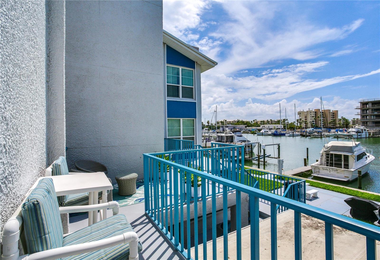 Image 33 of 44 For 171 Medallion Boulevard H