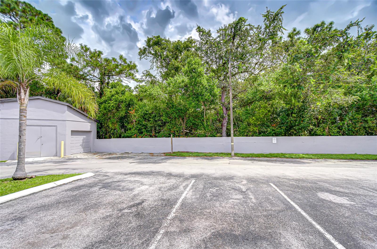 Image 44 of 54 For 5208 Sunridge Palms Drive 105