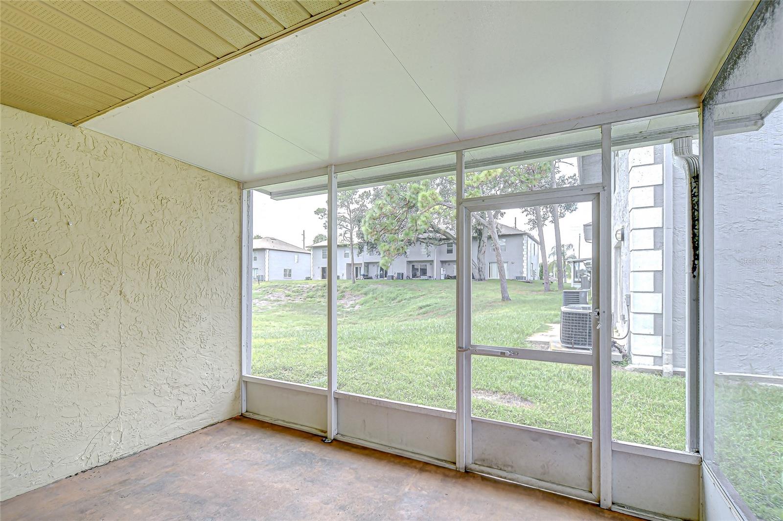 Image 45 of 54 For 5208 Sunridge Palms Drive 105