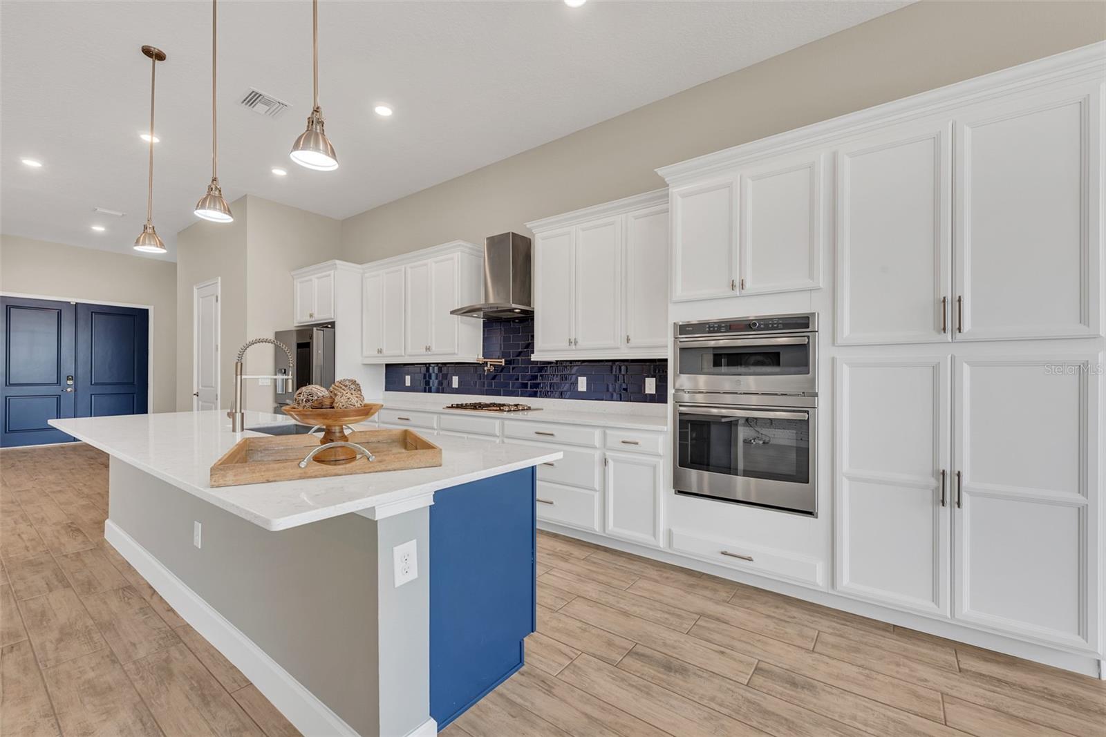 Image 6 of 52 For 5305 Wishing Arch Drive