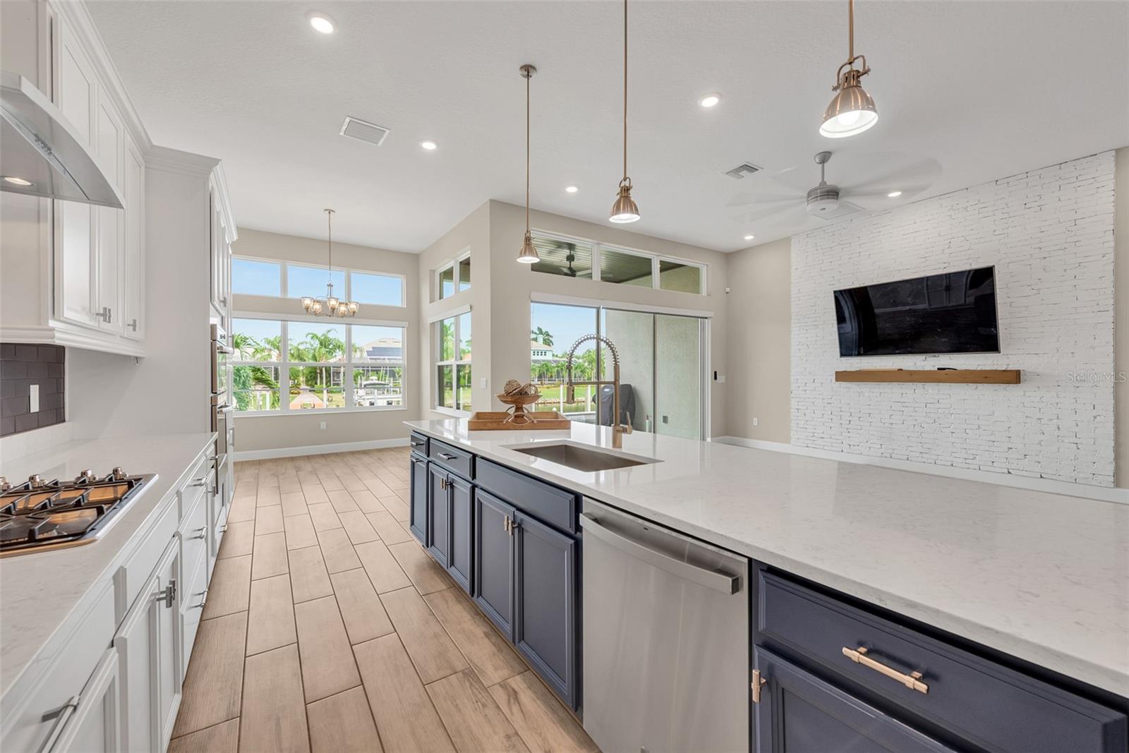 Image 9 of 52 For 5305 Wishing Arch Drive