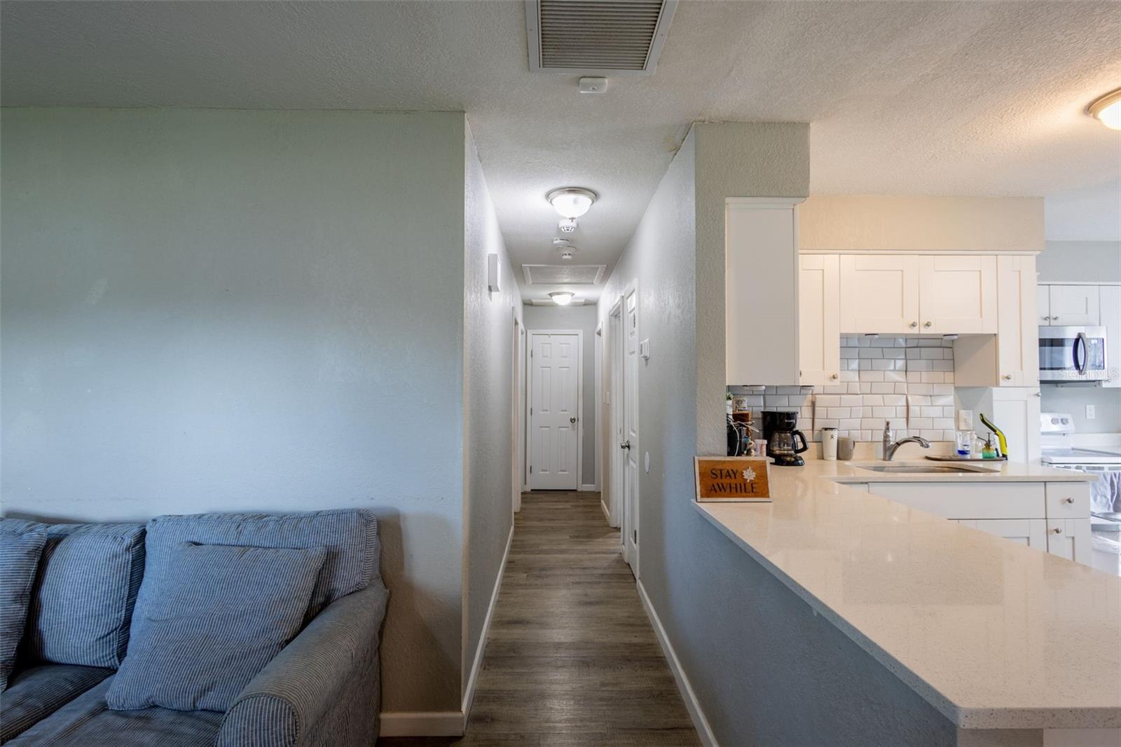 Image 15 of 32 For 6381 81st Avenue N