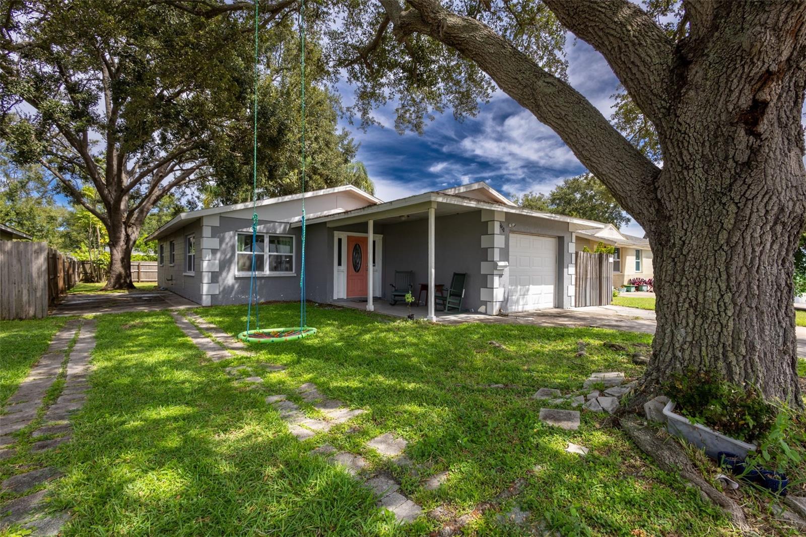 Image 2 of 32 For 6381 81st Avenue N