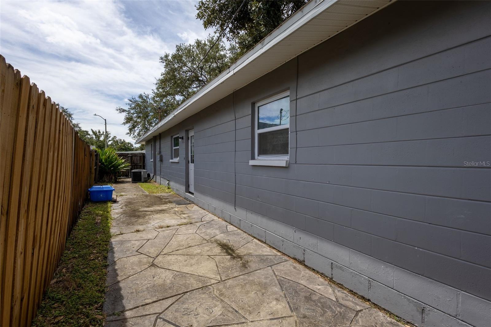 Image 27 of 32 For 6381 81st Avenue N