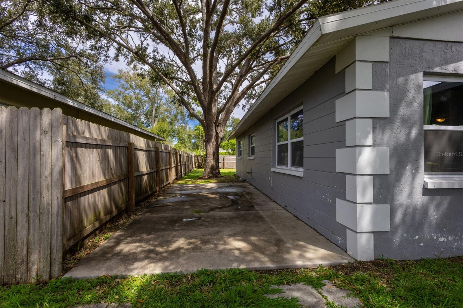 Image 32 of 32 For 6381 81st Avenue N
