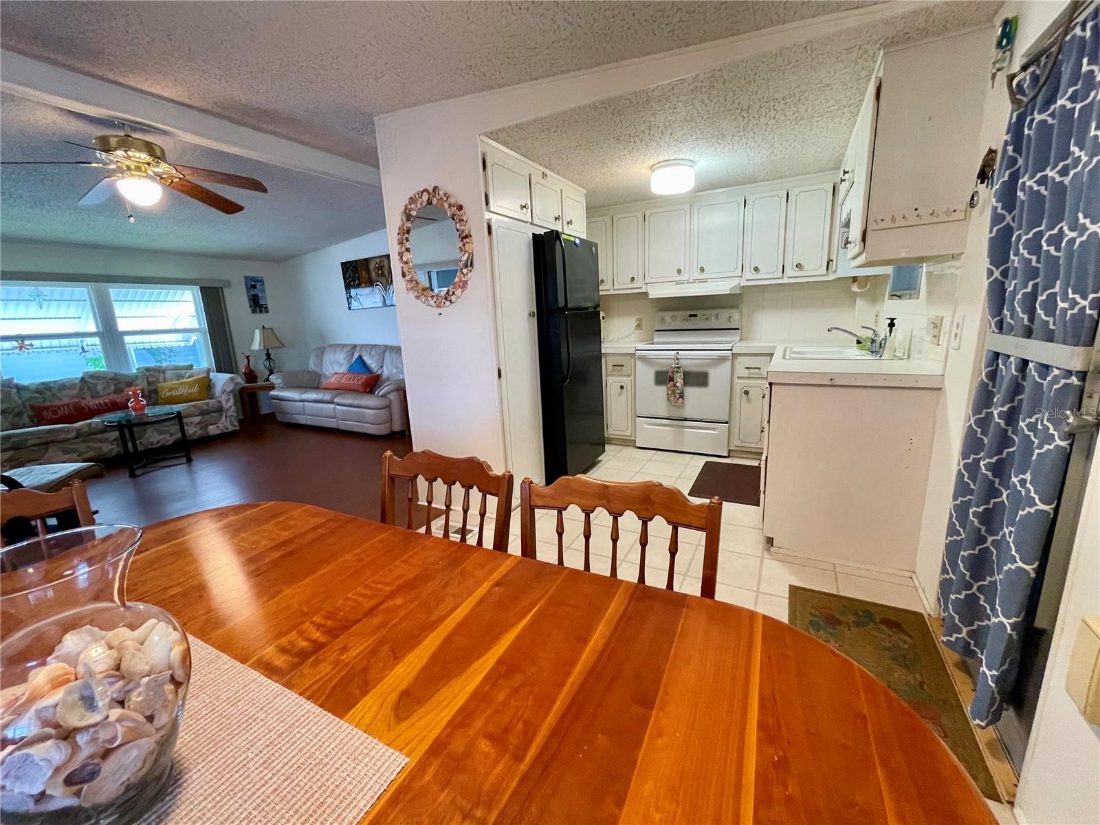 Image 7 of 32 For 34455 Hibiscus Drive N