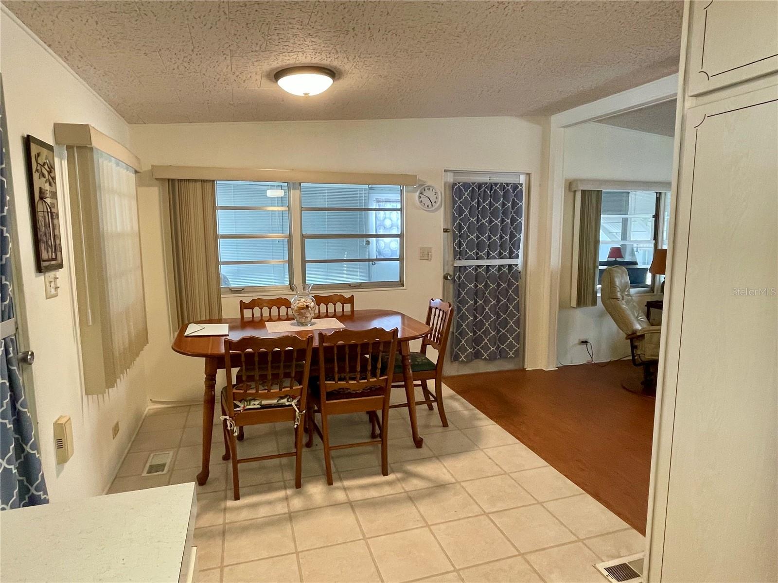 Image 8 of 32 For 34455 Hibiscus Drive N