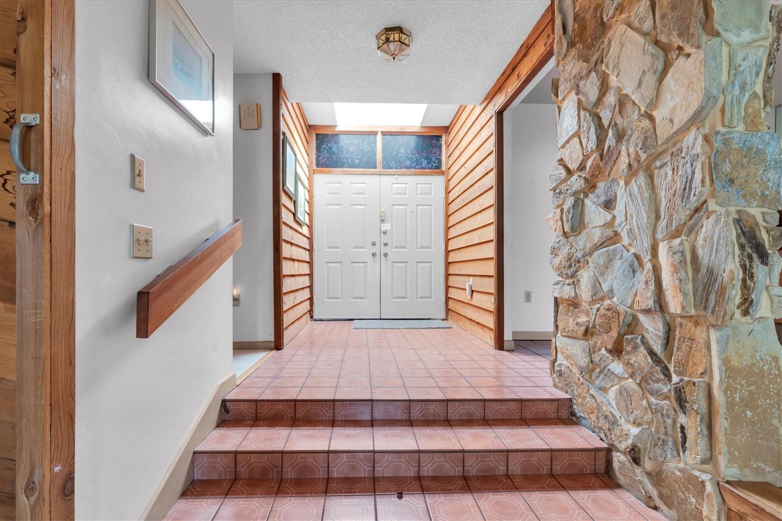 Image 2 of 16 For 1303 Westlake Boulevard