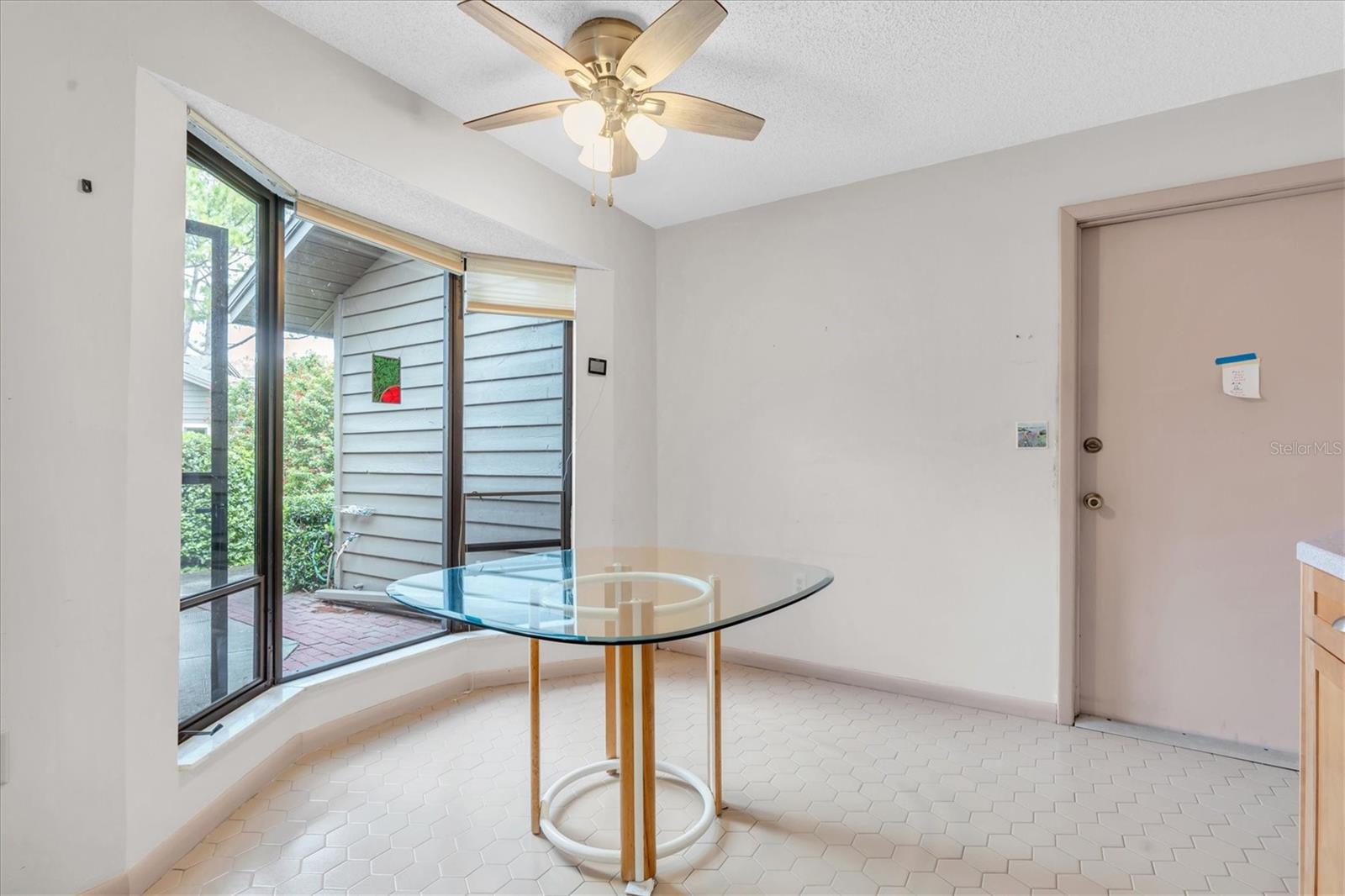 Image 7 of 16 For 1303 Westlake Boulevard