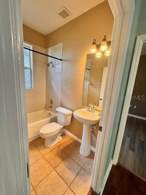 Image 17 of 35 For 8003 Alaska Street