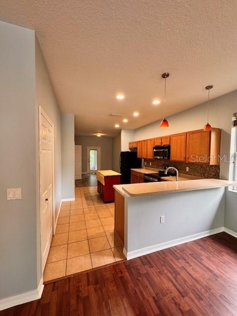 Image 9 of 35 For 8003 Alaska Street