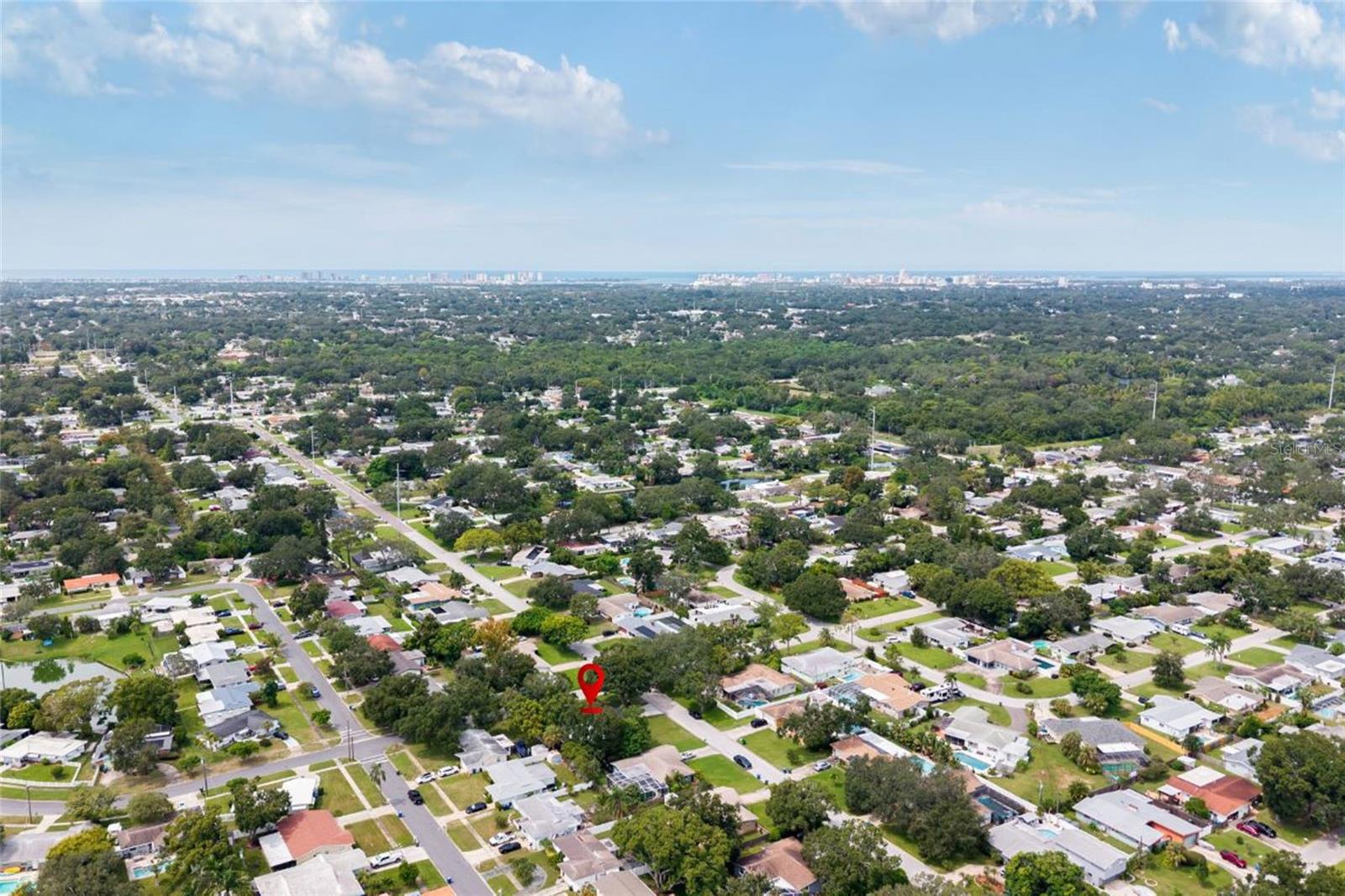 Image 34 of 53 For 3000 Roberta Street