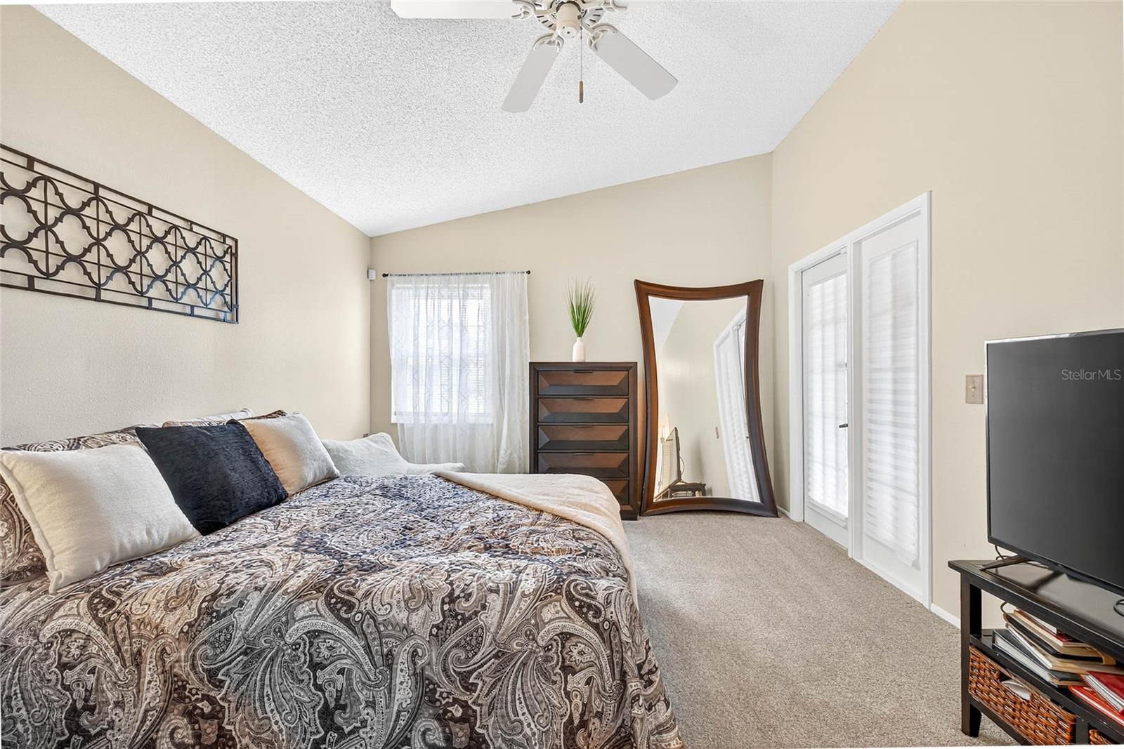 Image 11 of 47 For 4658 Wallingford Court