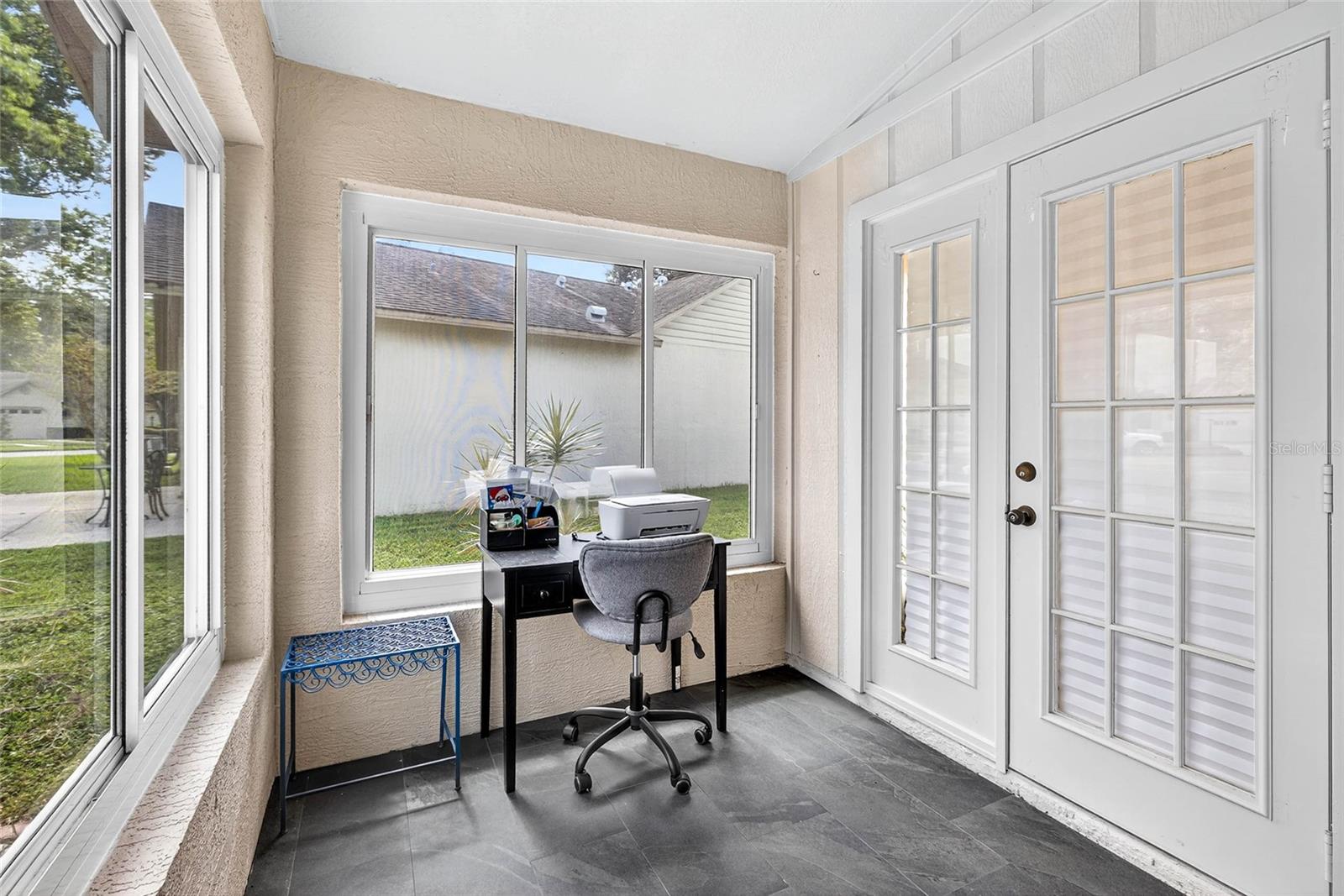 Image 14 of 47 For 4658 Wallingford Court
