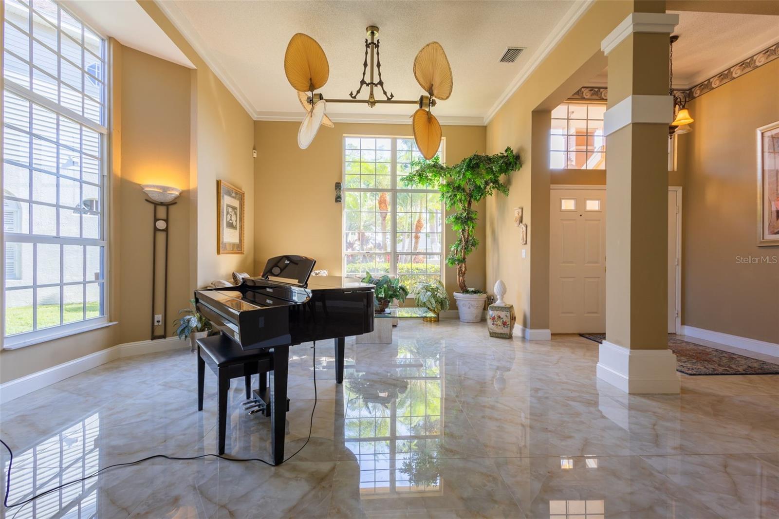 Image 10 of 49 For 10752 Chapman Court