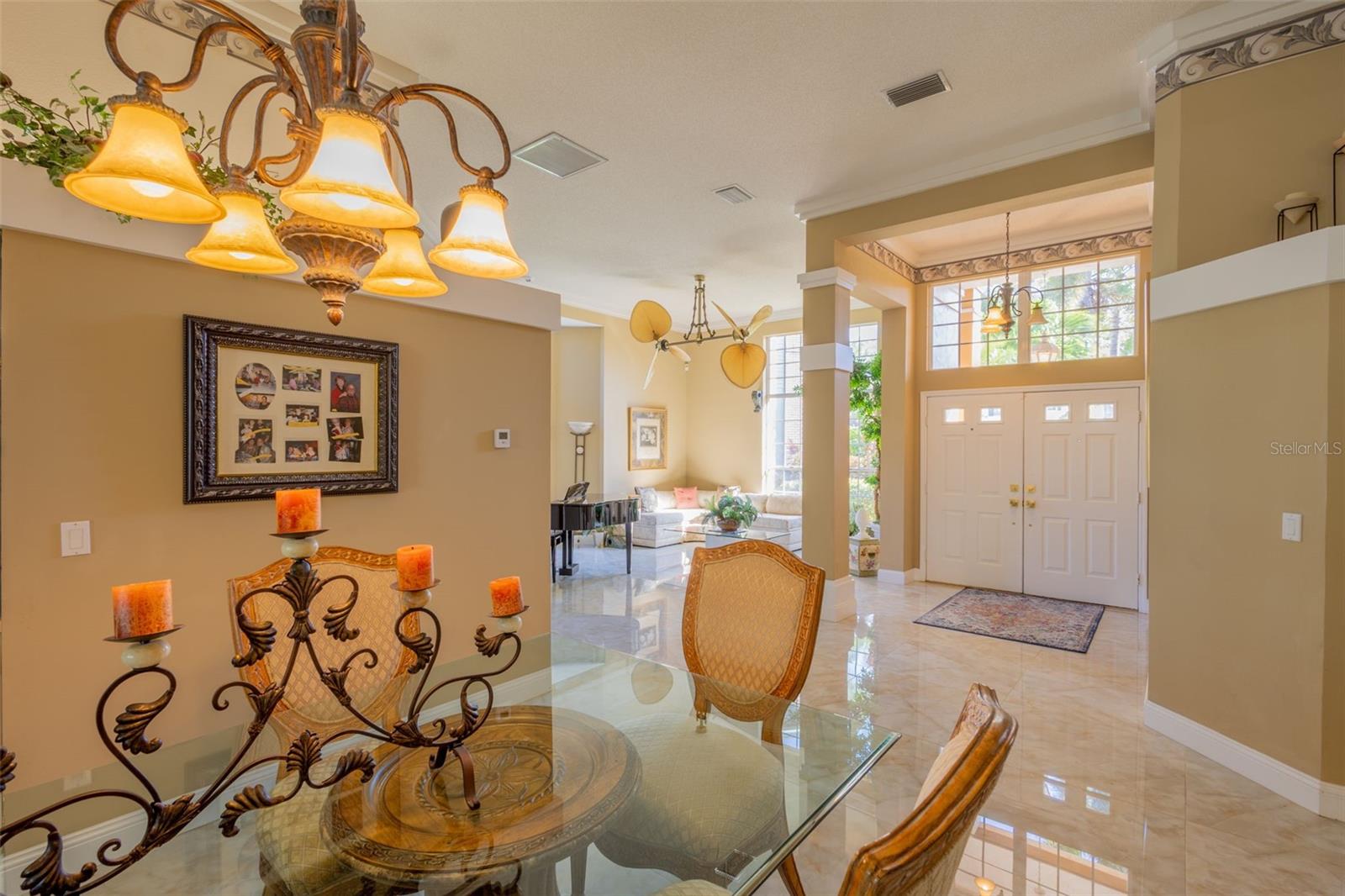 Image 11 of 49 For 10752 Chapman Court