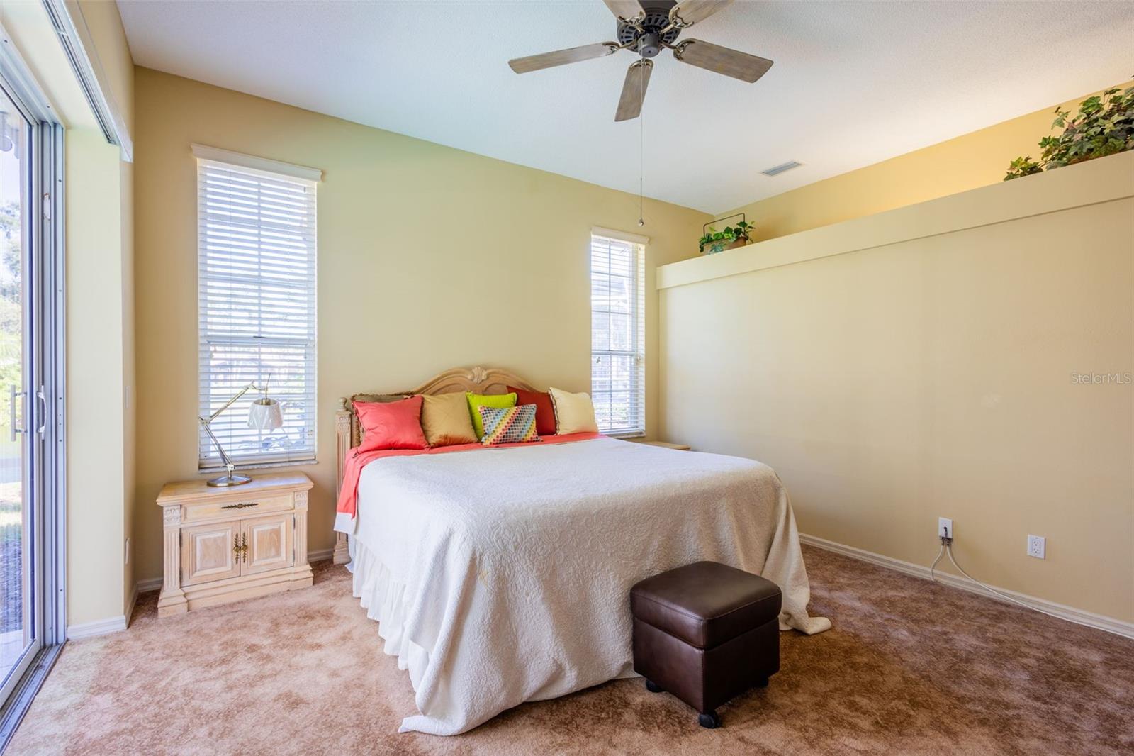 Image 15 of 49 For 10752 Chapman Court