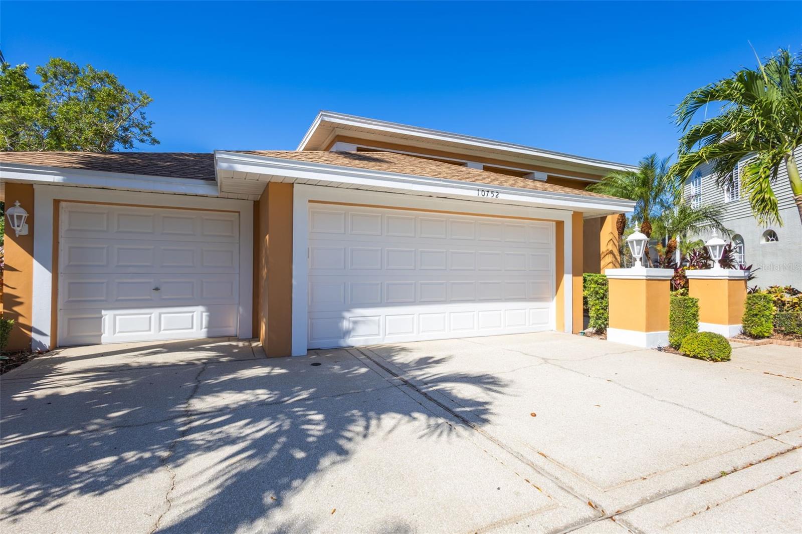 Image 3 of 49 For 10752 Chapman Court